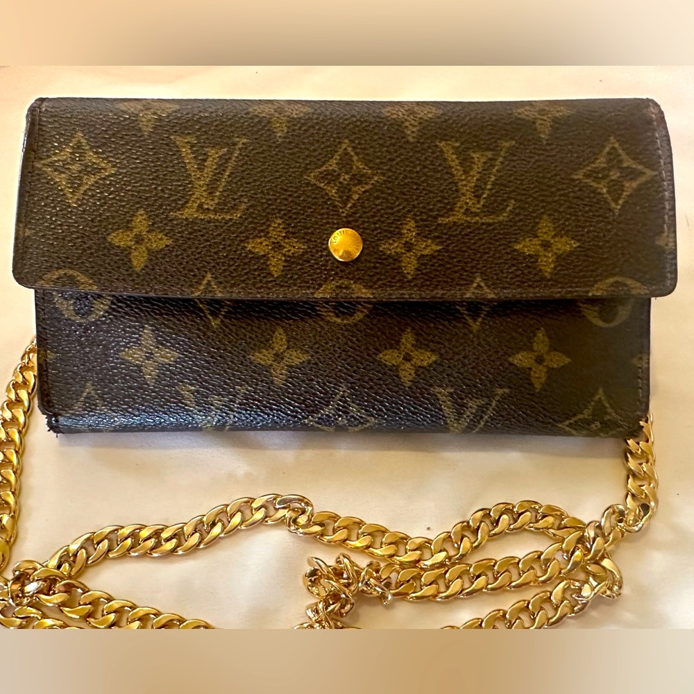 Louis Vuitton Long Wallet on Chain